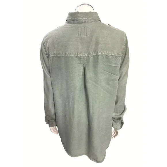 American Eagle Outfitters Boyfriend Fit Button Up Shirt Medium Green Long Sleeve - Picture 3 of 11